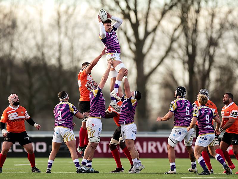 Le Zebre vengono rimontate a tempo scaduto: ad Amsterdam i Cheetahs vincono 22-18