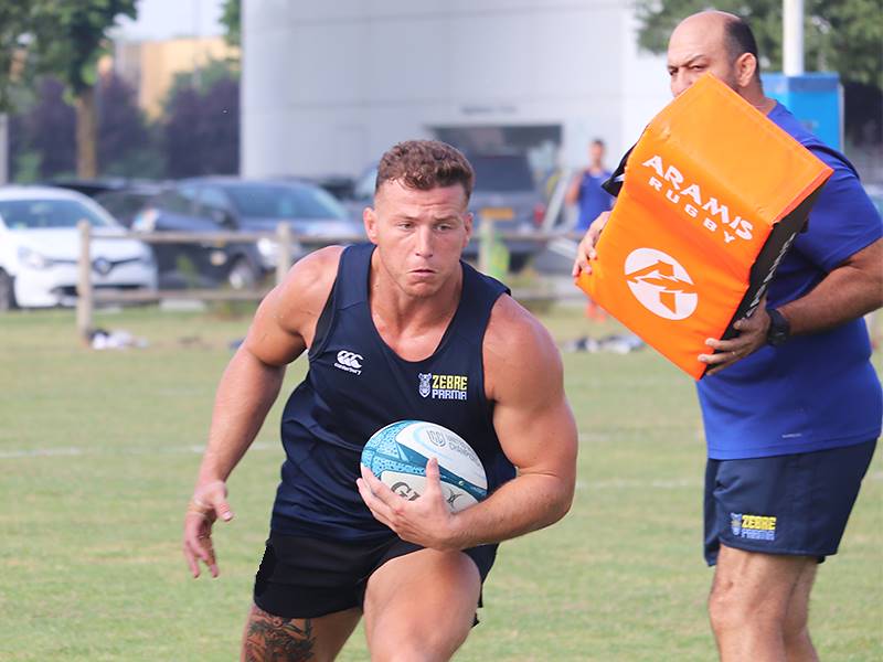 ARAMIS RINNOVA E RAFFORZA IL SOSTEGNO ALLE ZEBRE