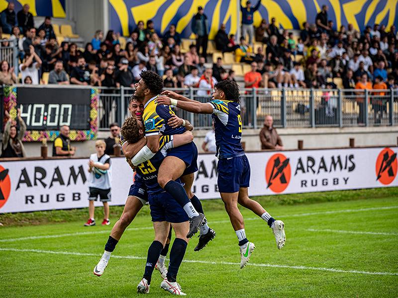 SFOGLIA IL MATCH PROGRAMME DI ZEBRE v SHARKS