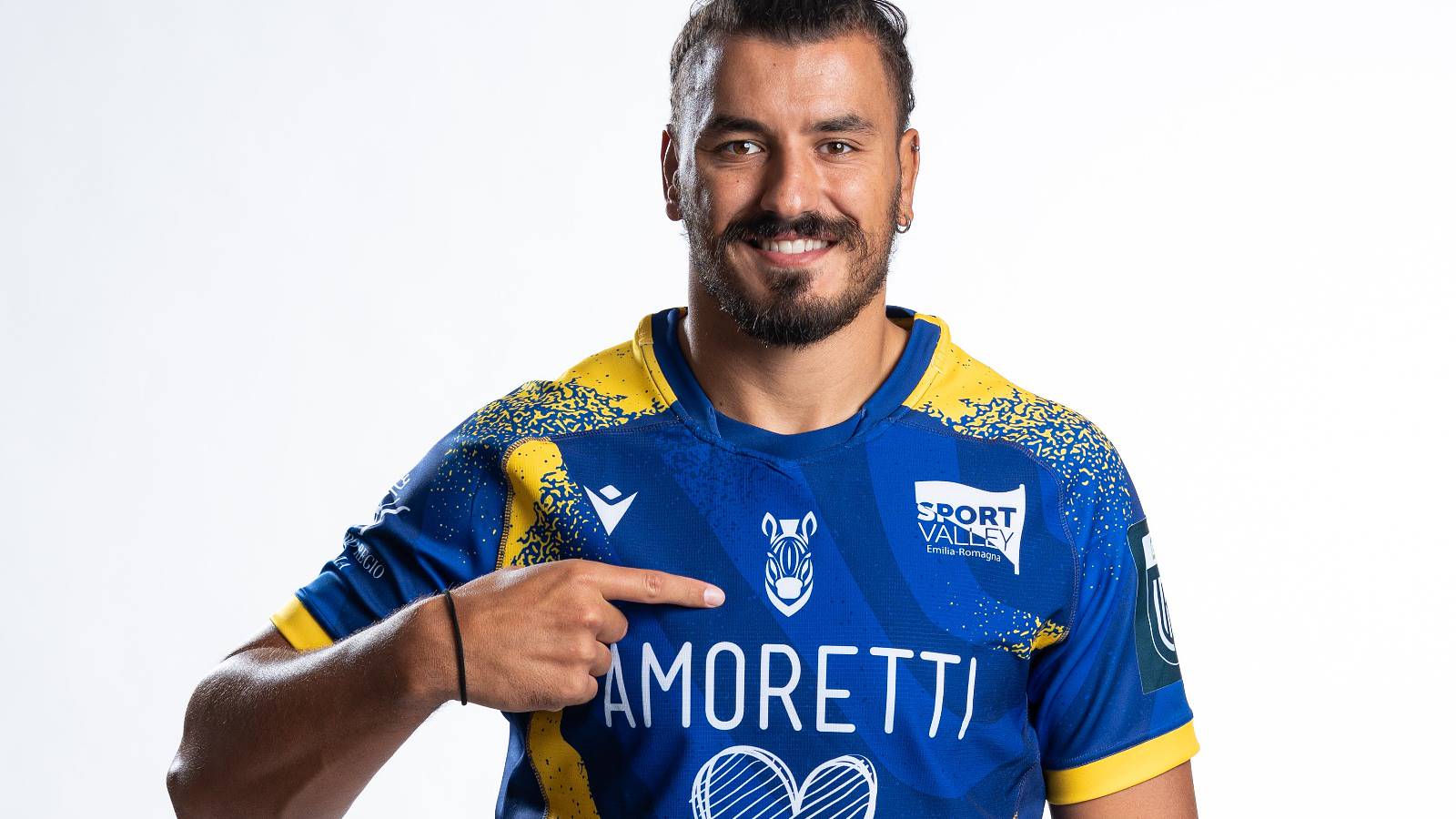 Option until 2029 for the forward and appearance record-holder