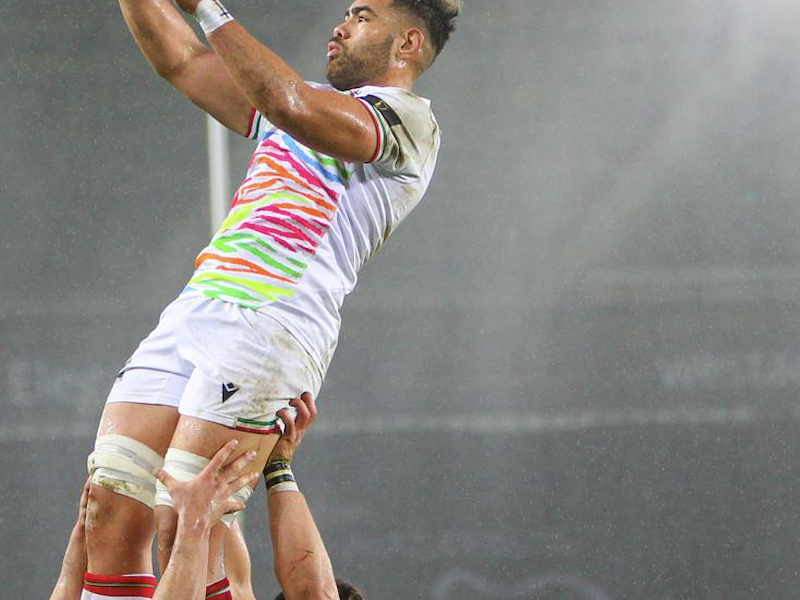 LE ZEBRE CREANO TANTE OCCASIONI A SWANSEA MA GLI OSPREYS SI AGGIUDICANO L’INCONTRO 10-0