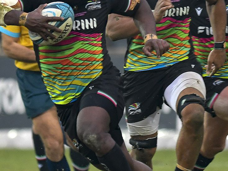 IL 25° DERBY ITALIANO DI URC VA AI LEONI CHE PASSANO 39-14 AL LANFRANCHI