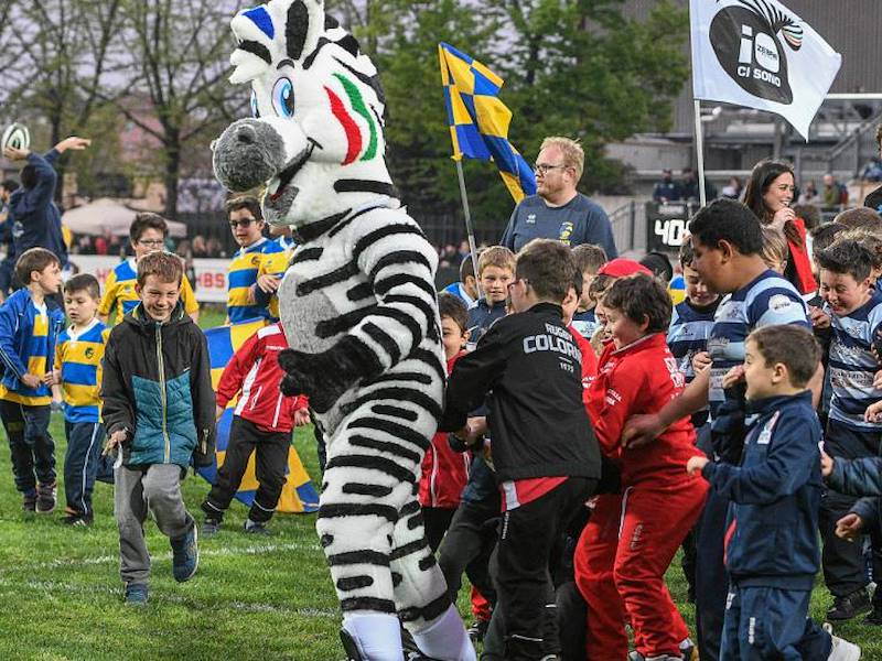 UN MOSAICO DI CUORE E COLORI AL LANFRANCHI: CRESCE L’ATTESA PER LA GARA DI CHALLENGE CUP TRA ZEBRE E BATH