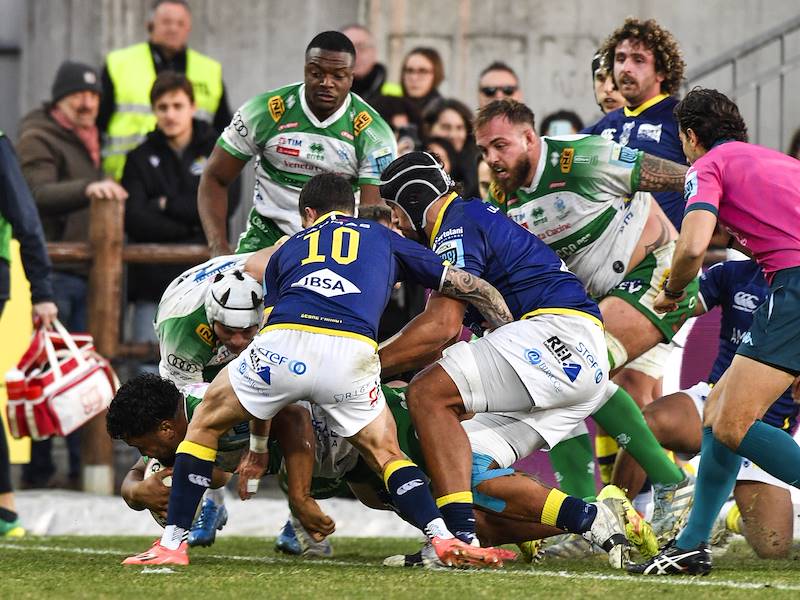 Battaglia al Lanfranchi, le Zebre perdono in casa contro Benetton: il derby finisce 12-24