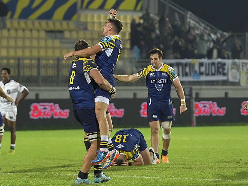 SOLIDE E DISCIPLINATE: LE ZEBRE SUPERANO 12-10 GLI SHARKS
