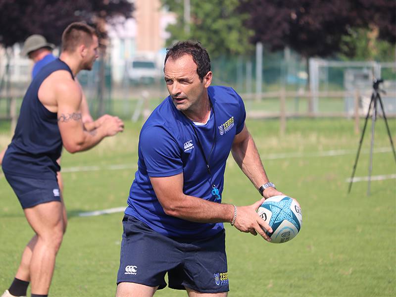 FABIO ROSELLI: “STIAMO SPINGENDO I GIOCATORI OLTRE IL LIMITE”