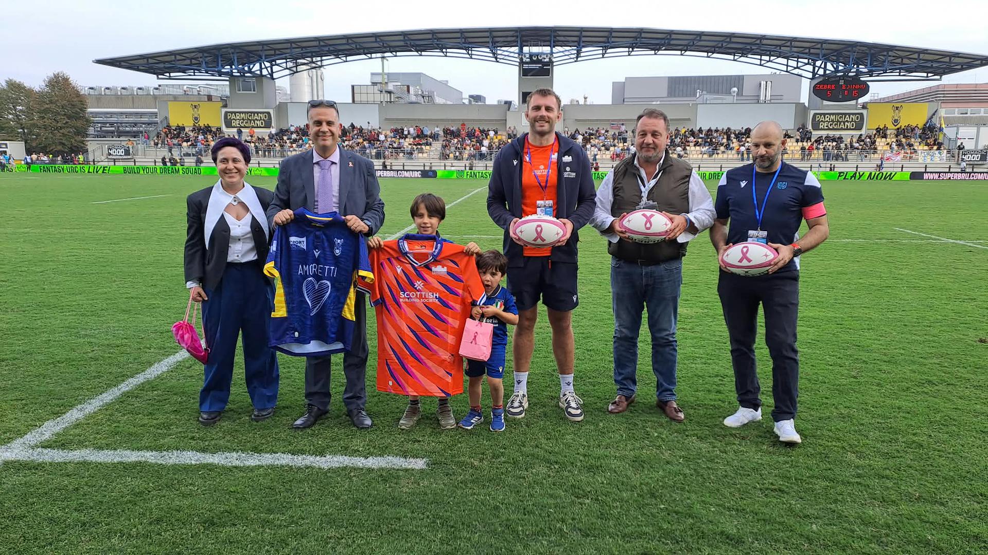 Match day all'insegna della solidarietà con il torneo di rugby integrato e i palloni rosa contro il cancro al seno